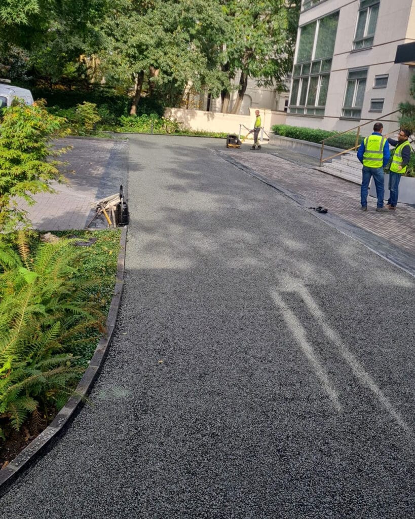 Kensington Palace Gardens Resurfacing