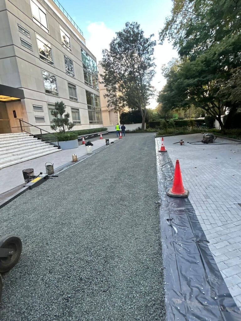 Kensington Palace Gardens Resurfacing 5